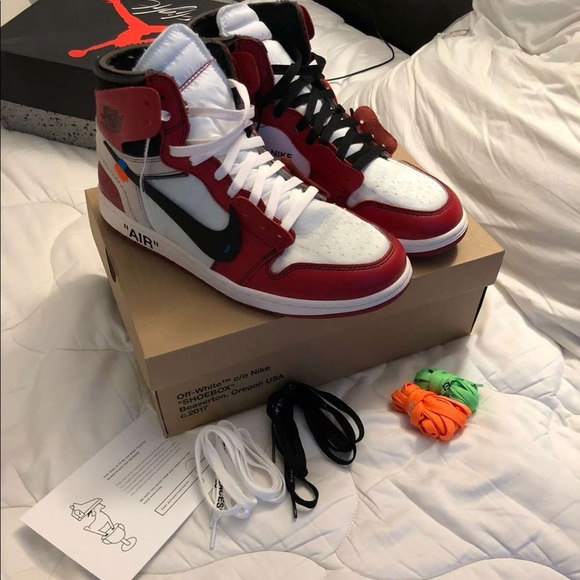 Off White Jordan 1s - Picture 5 of 5